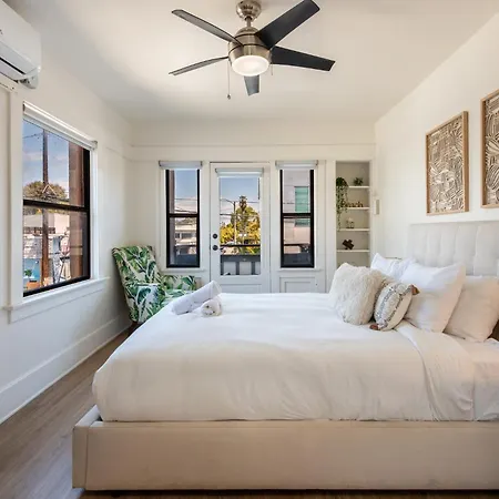 Chic 1Br Apartment In Lively Venice Area